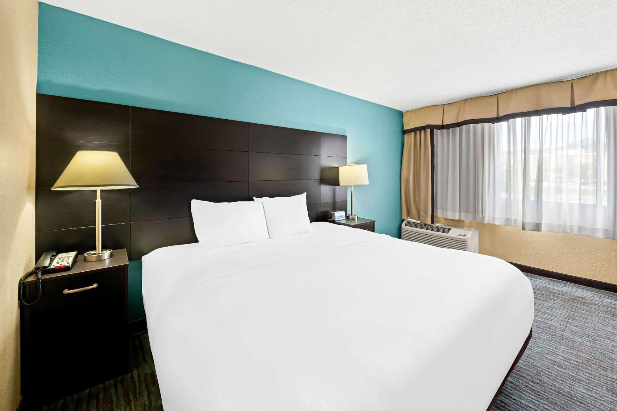 Quality Inn Dayton Airport Englewood Ngoại thất bức ảnh